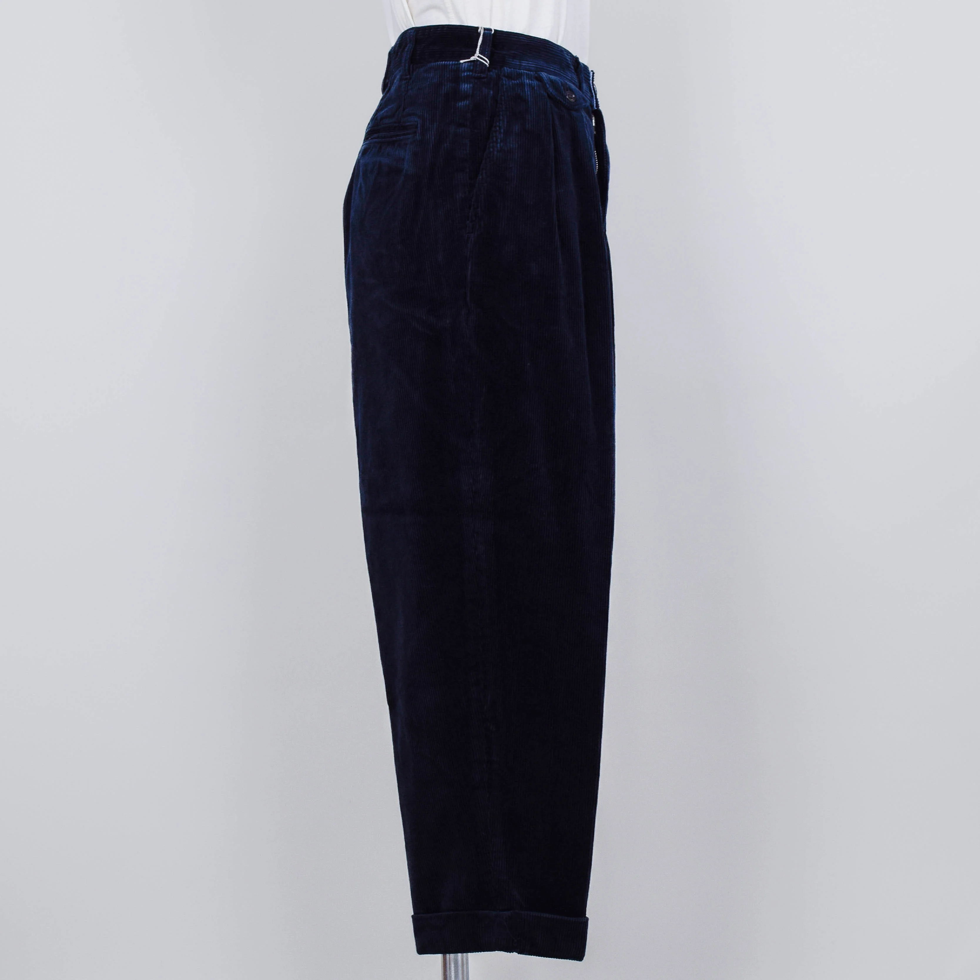 Beams Plus 2 Pleats Corduroy - Navy - Image 2