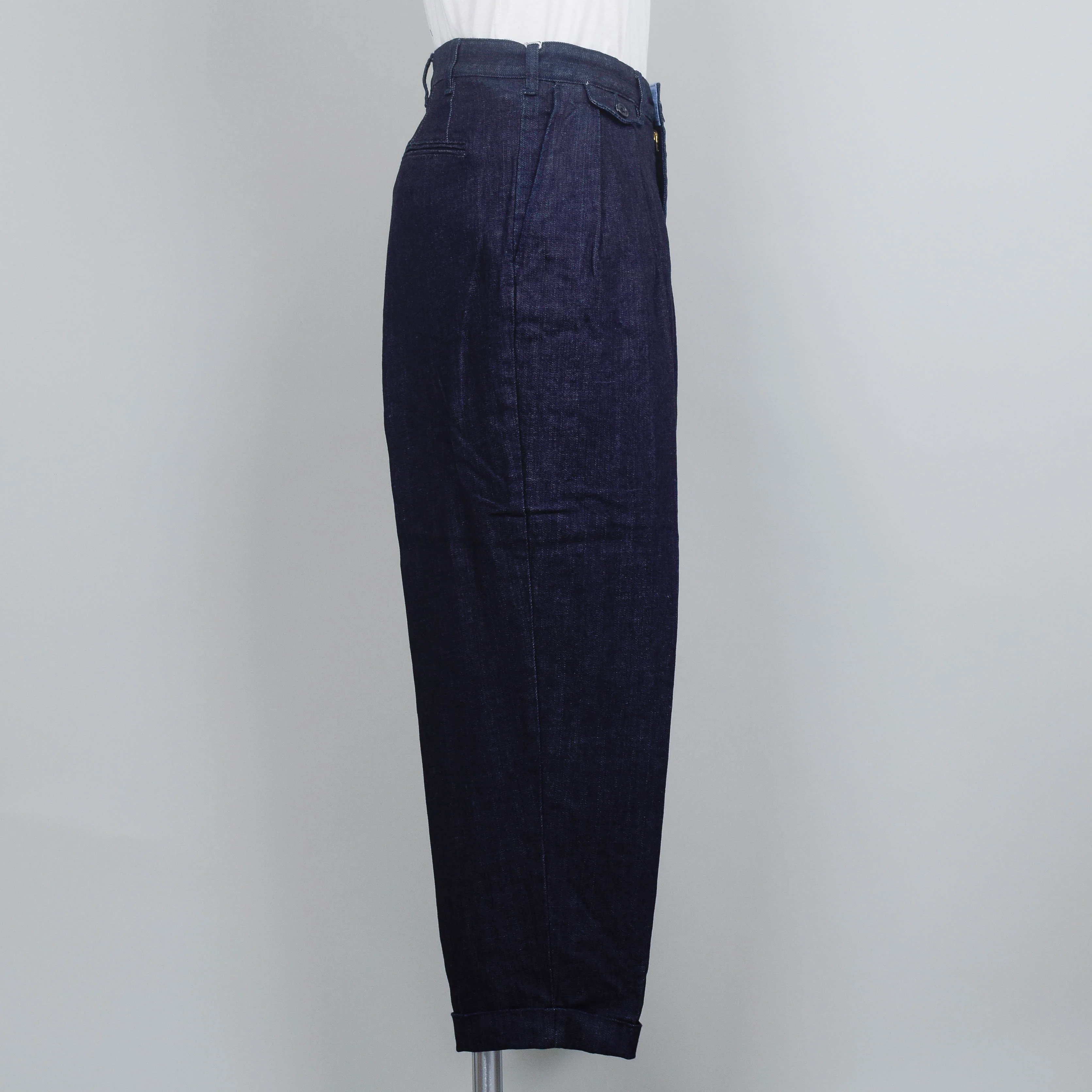 Beams Plus 2 Pleats Tapered Denim - Indigo - Image 2