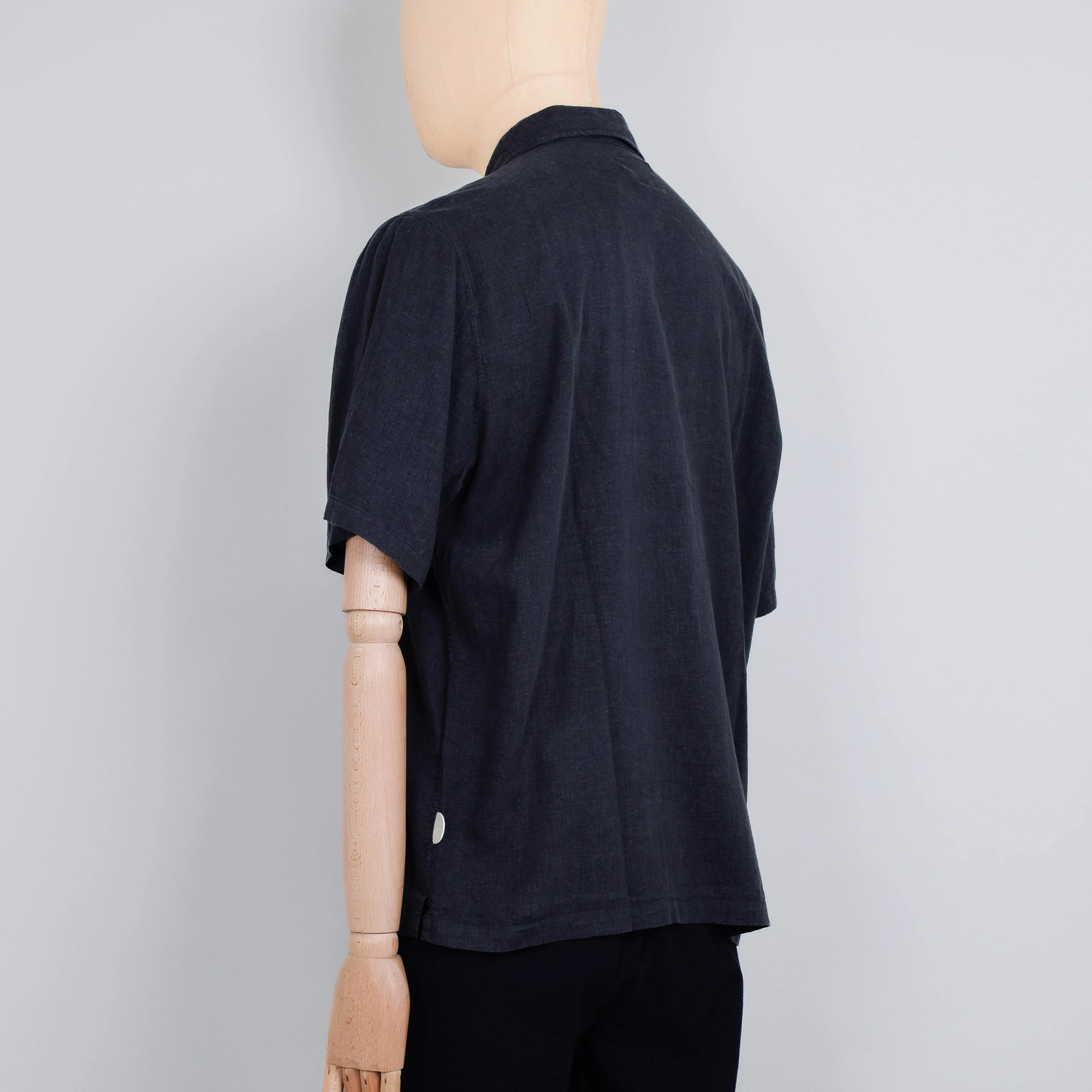 Folk Gabe Shirt - Soft Black - Image 3
