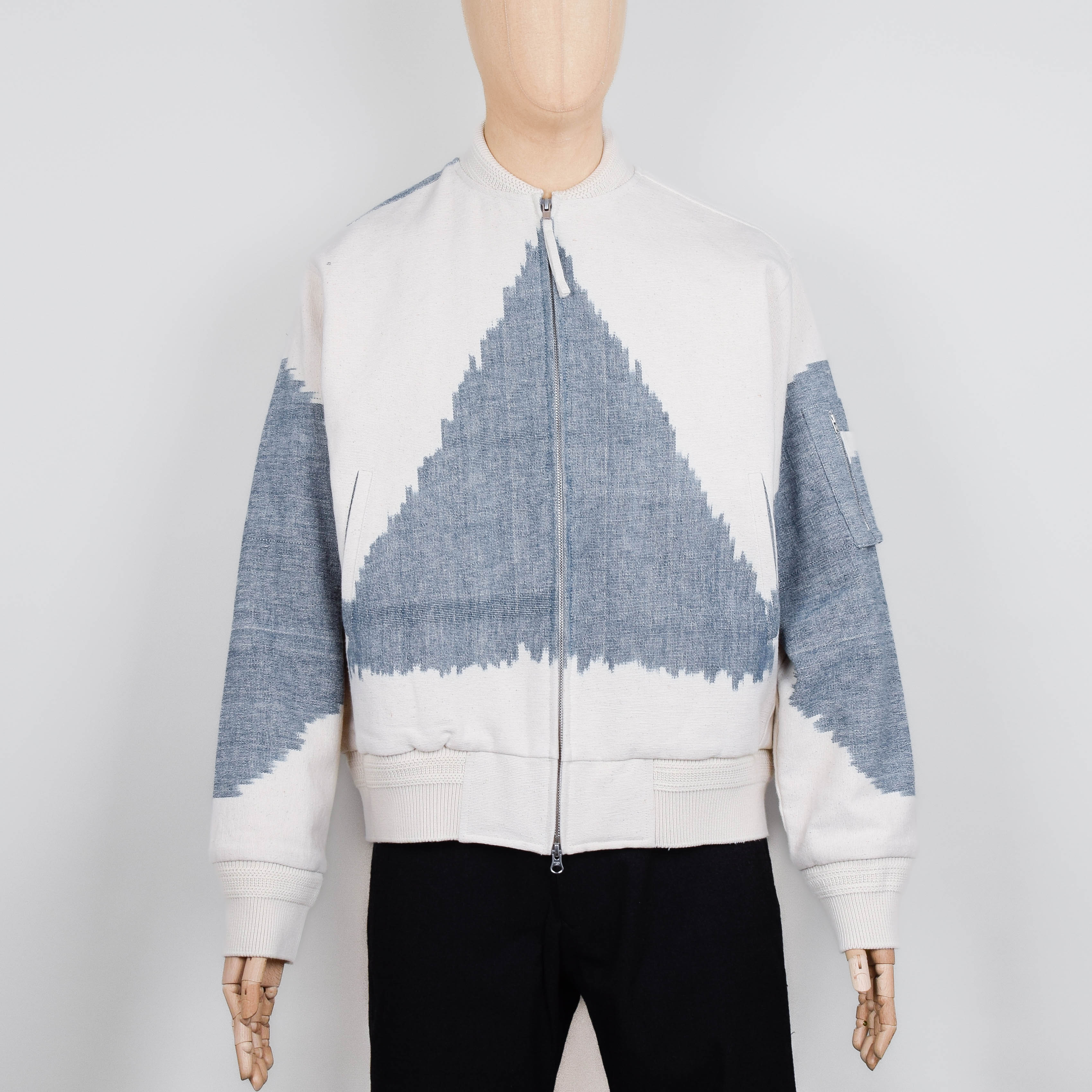 Kardo Max IKAT 65 Jacket - Off White / Air Blue