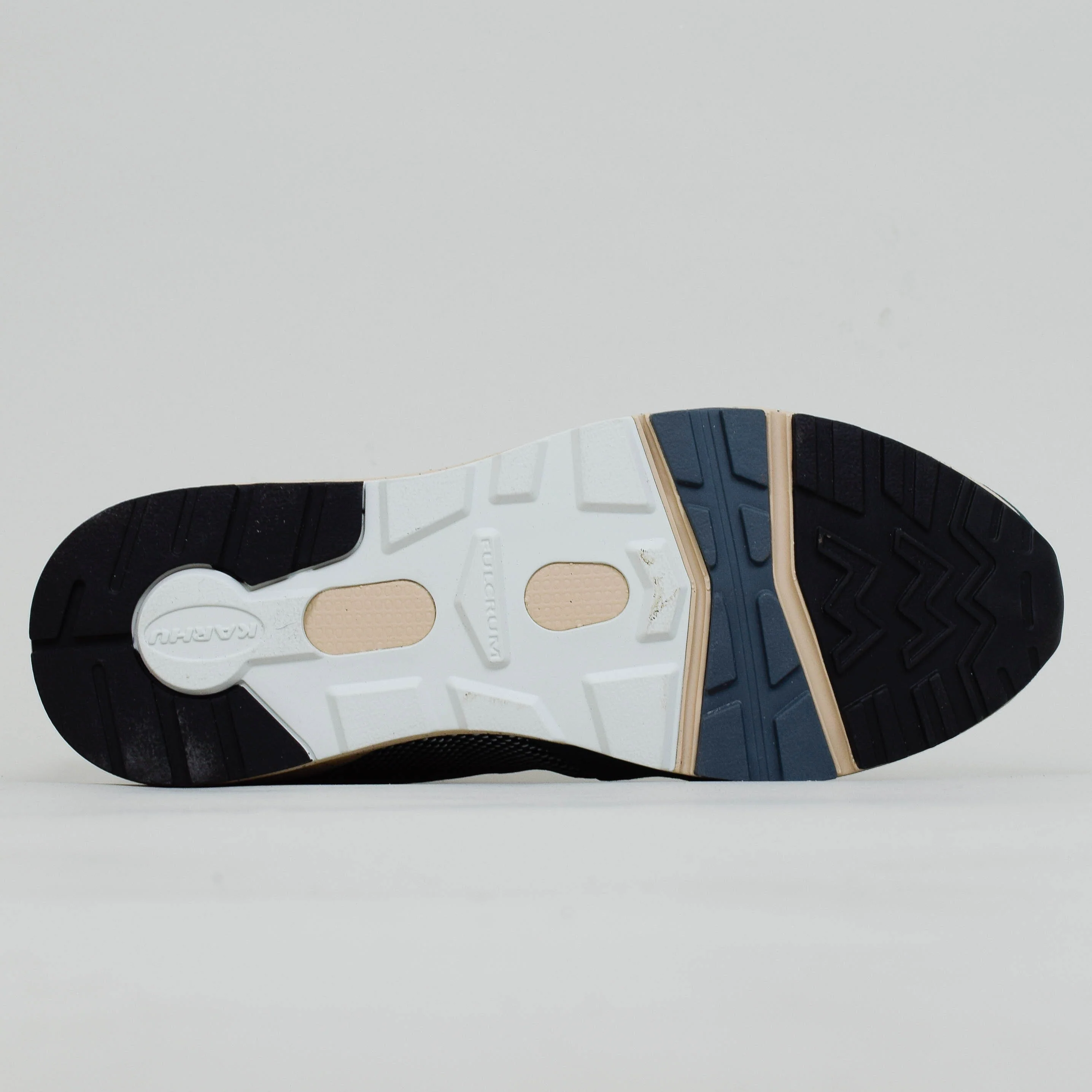 Karhu Fusion 2.0 - Dark Forest / Stormy Weather - Image 4