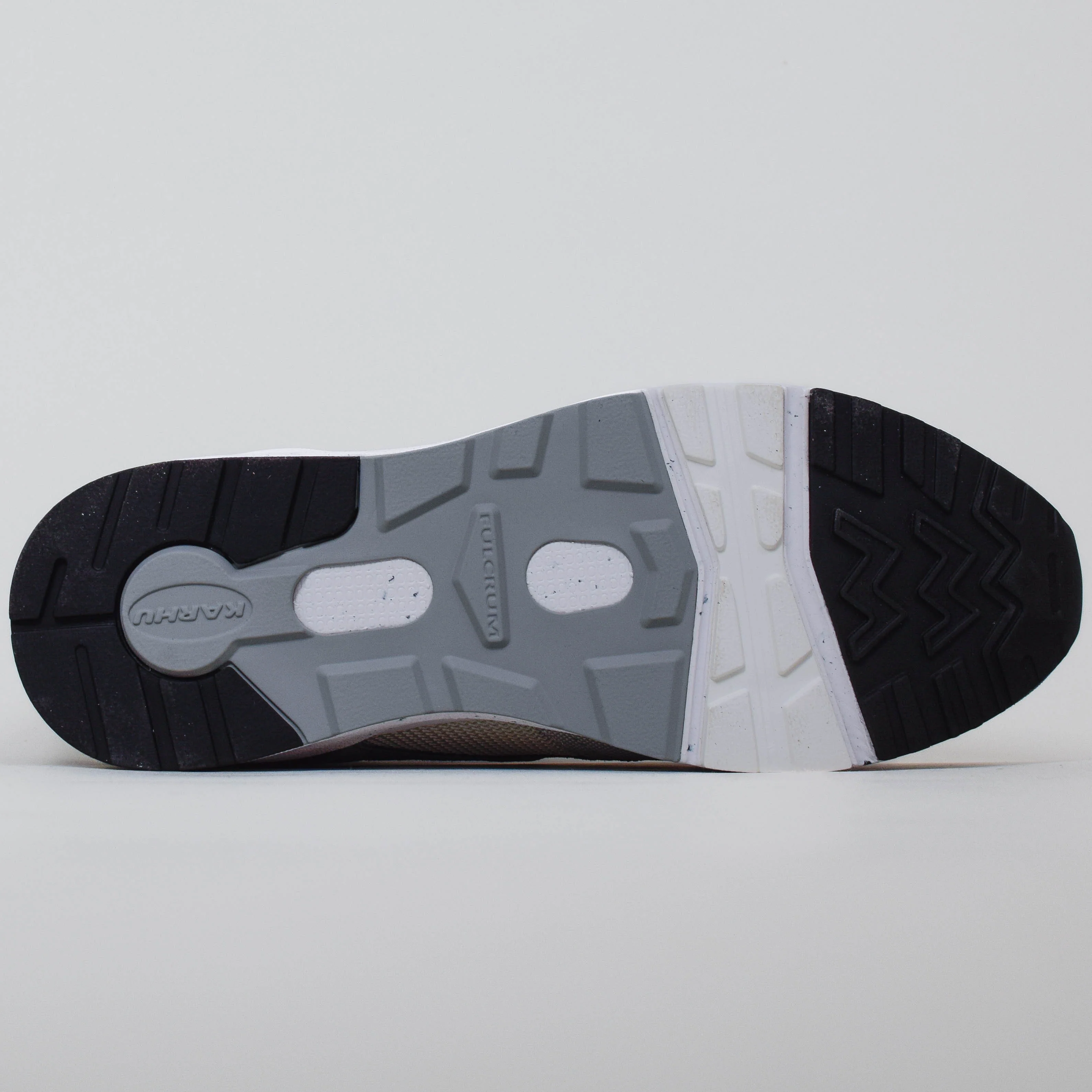 Karhu Fusion 2.0 - Limestone / Jet Black - Image 4