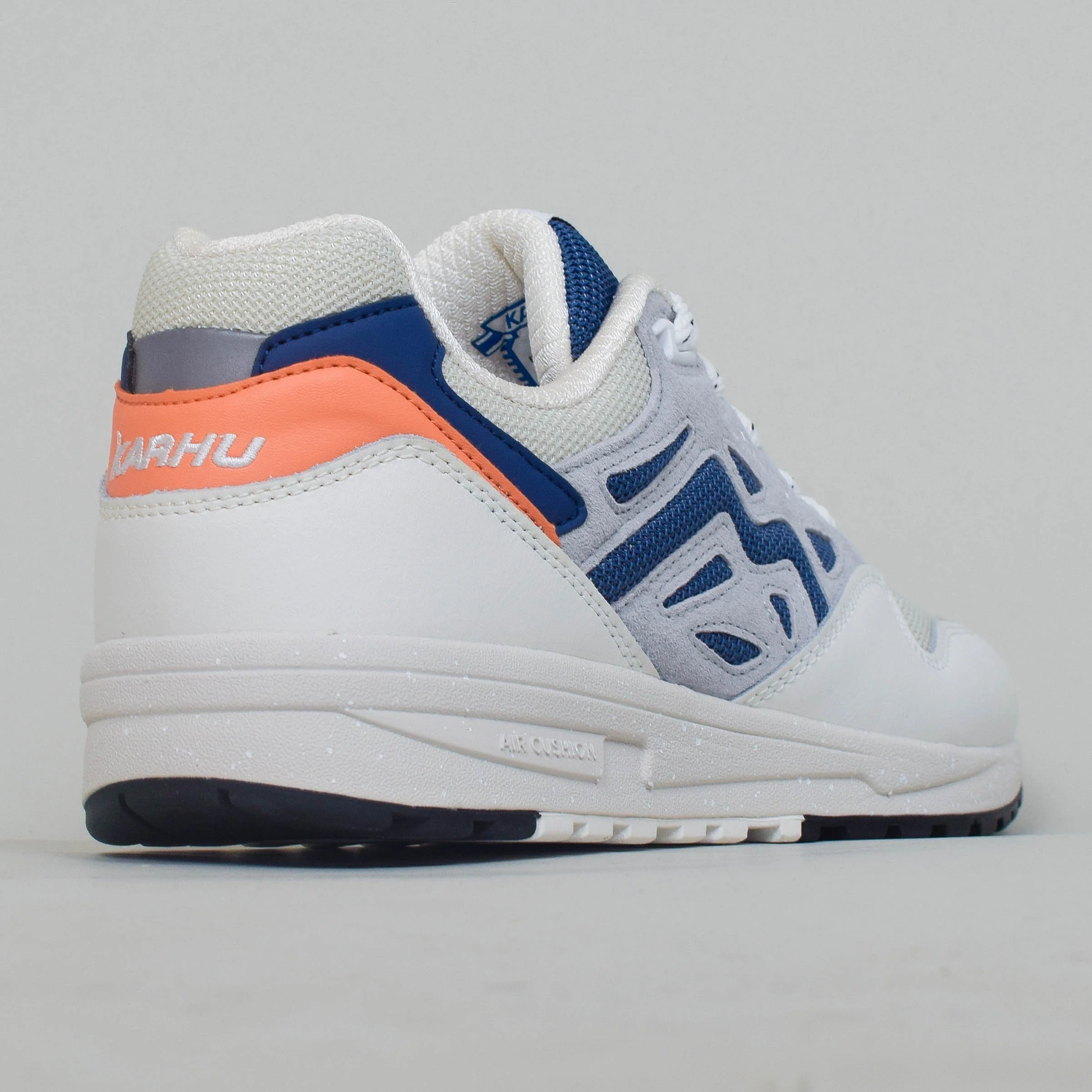 Karhu Legacy 96- Bright White / True Navy - Image 3