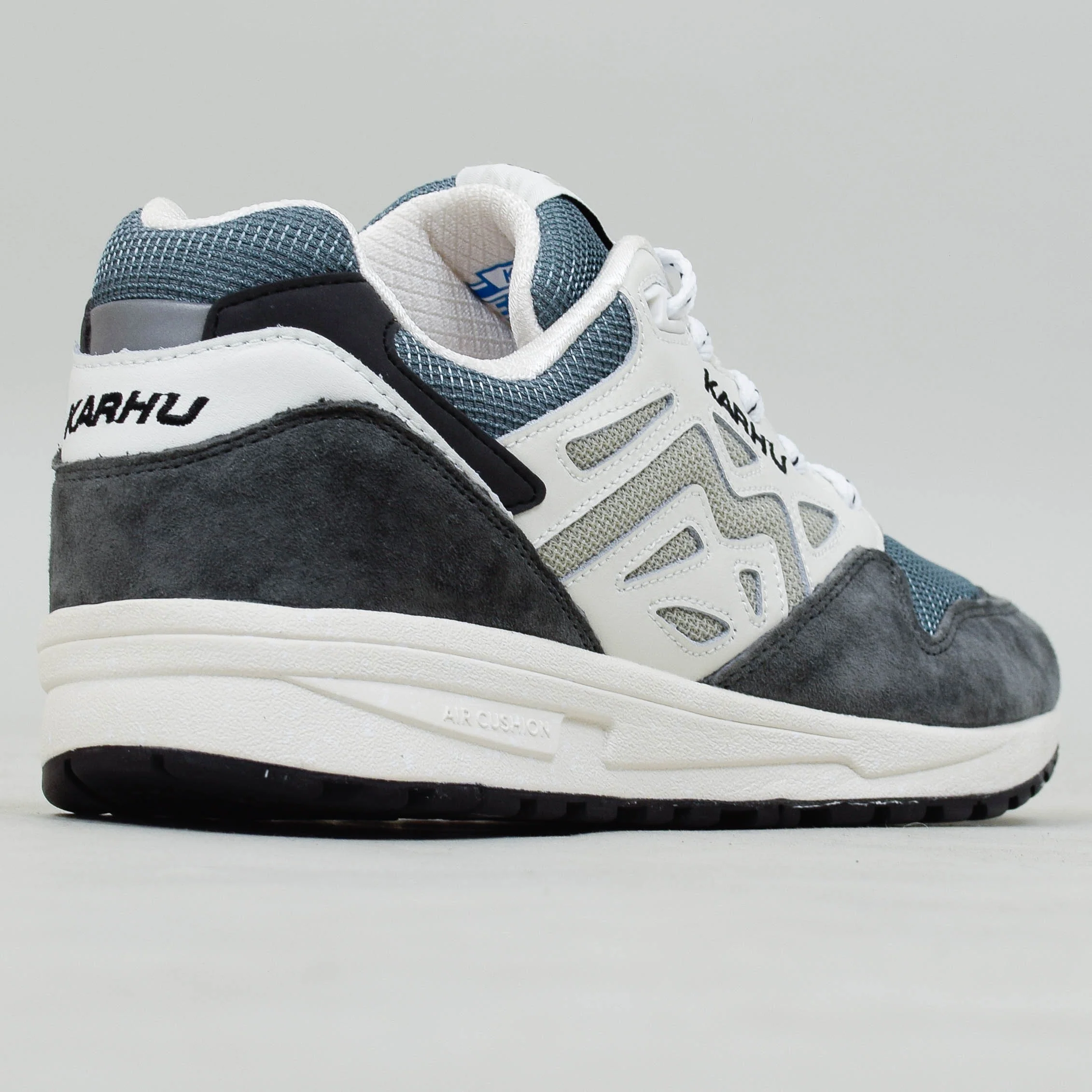 Karhu Legacy 96 - Gunmetal/Abbey Stone - Image 3
