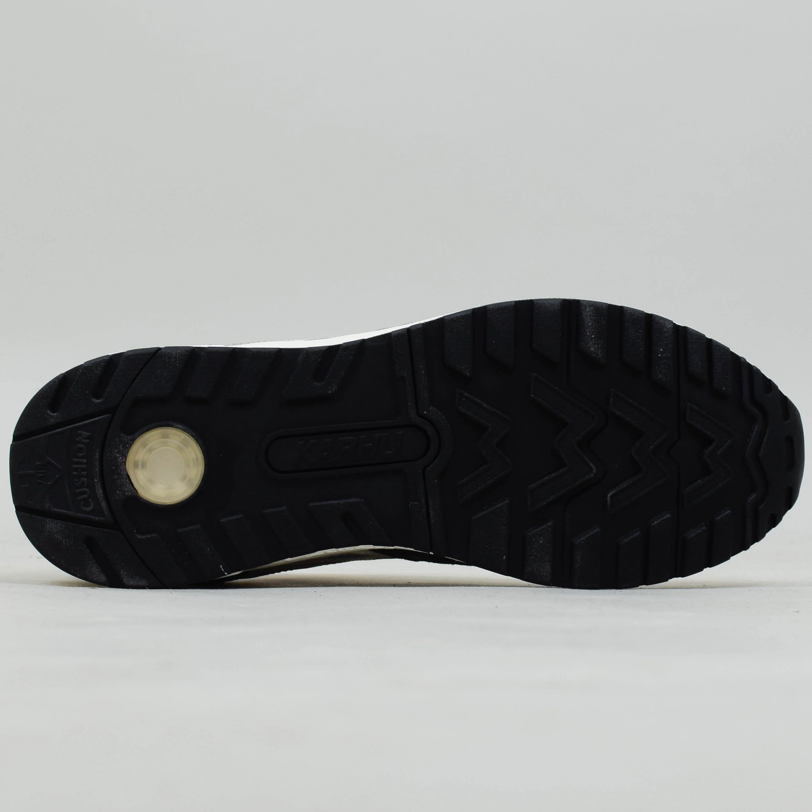 Karhu Legacy 96 - Gunmetal/Abbey Stone - Image 4