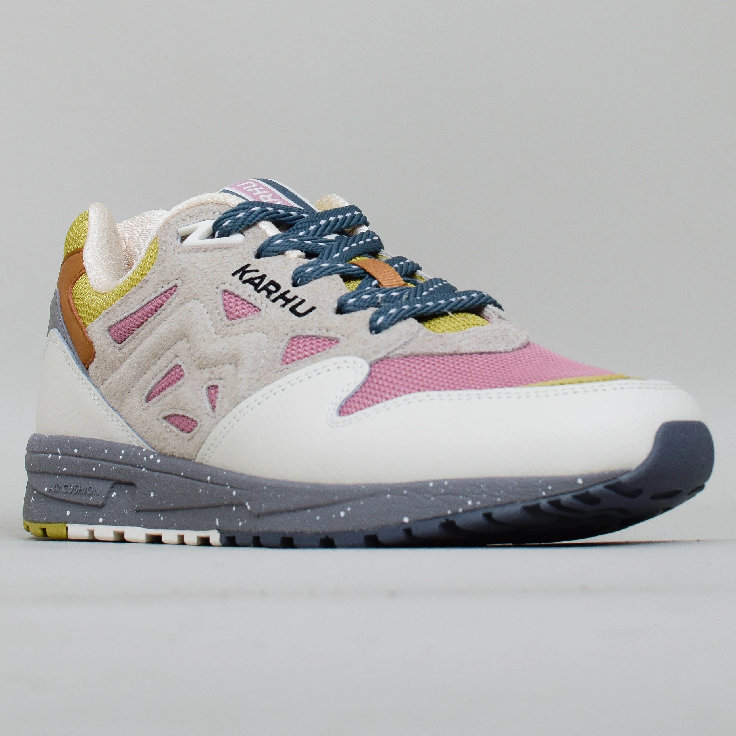 Karhu Legacy 96- Lily White / Lilas - Image 2