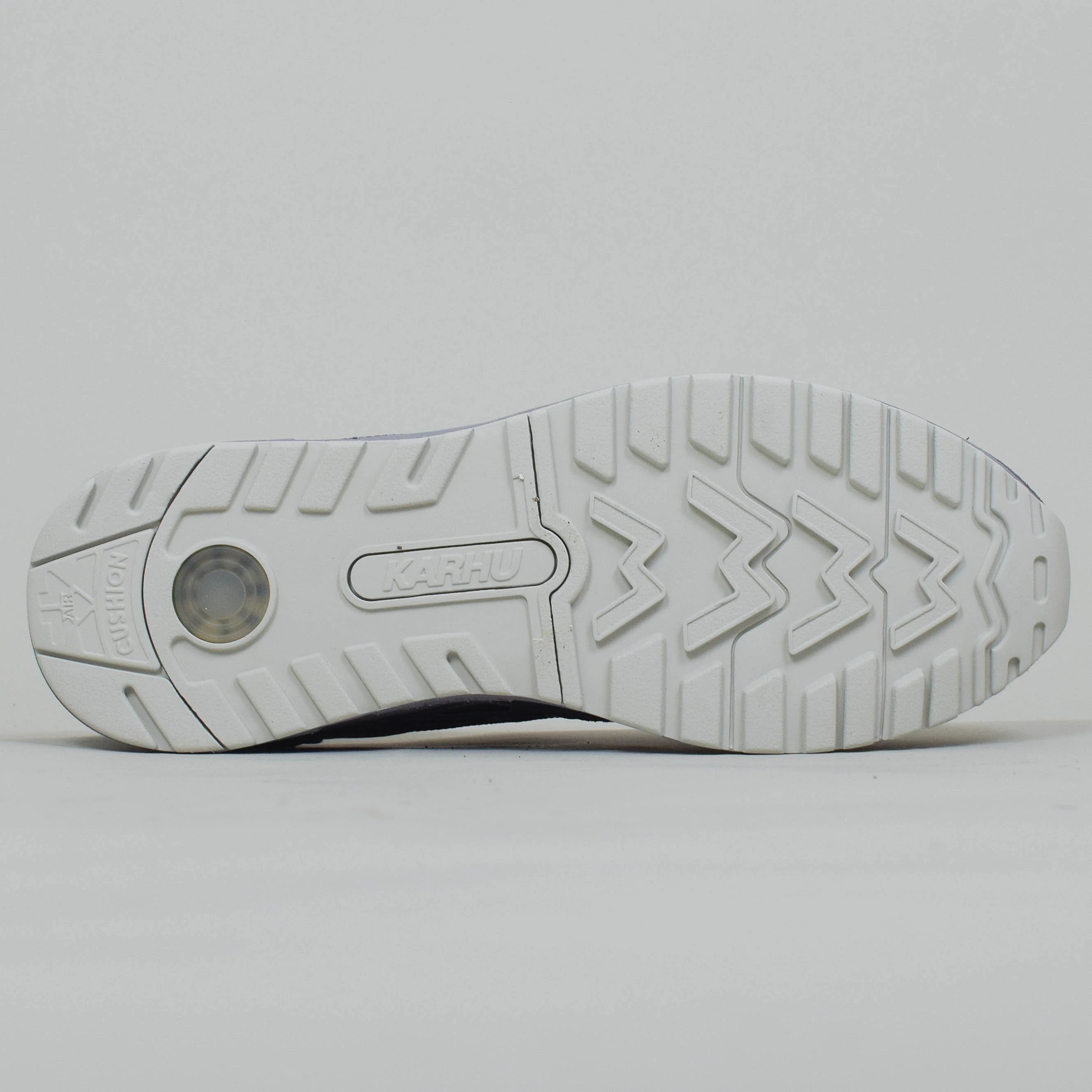 Karhu Legacy 96 - Smoked Pearl / Weathervan - Image 4