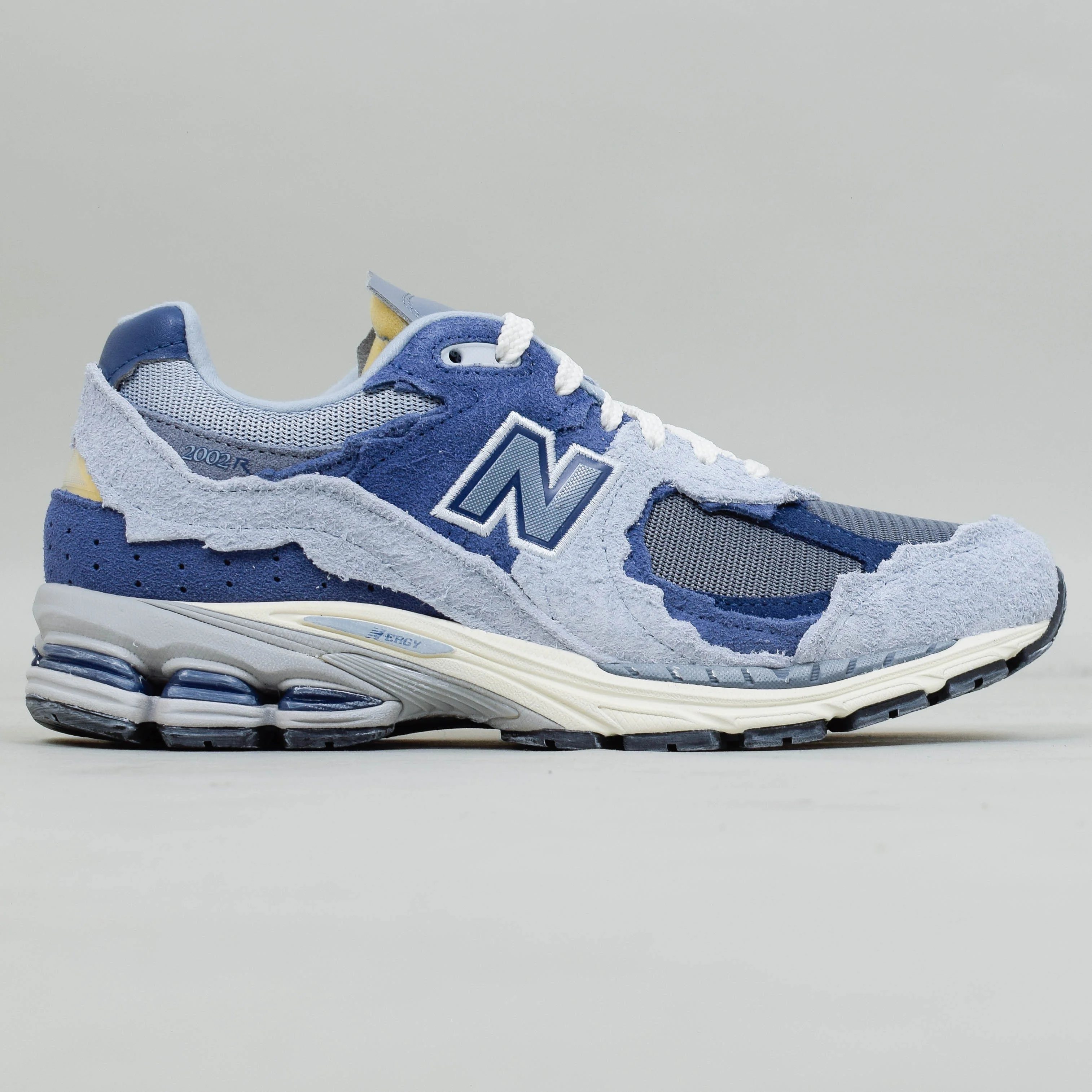 New Balance 2002 - Light Arctic Grey/Moon Shadow M2002RDI