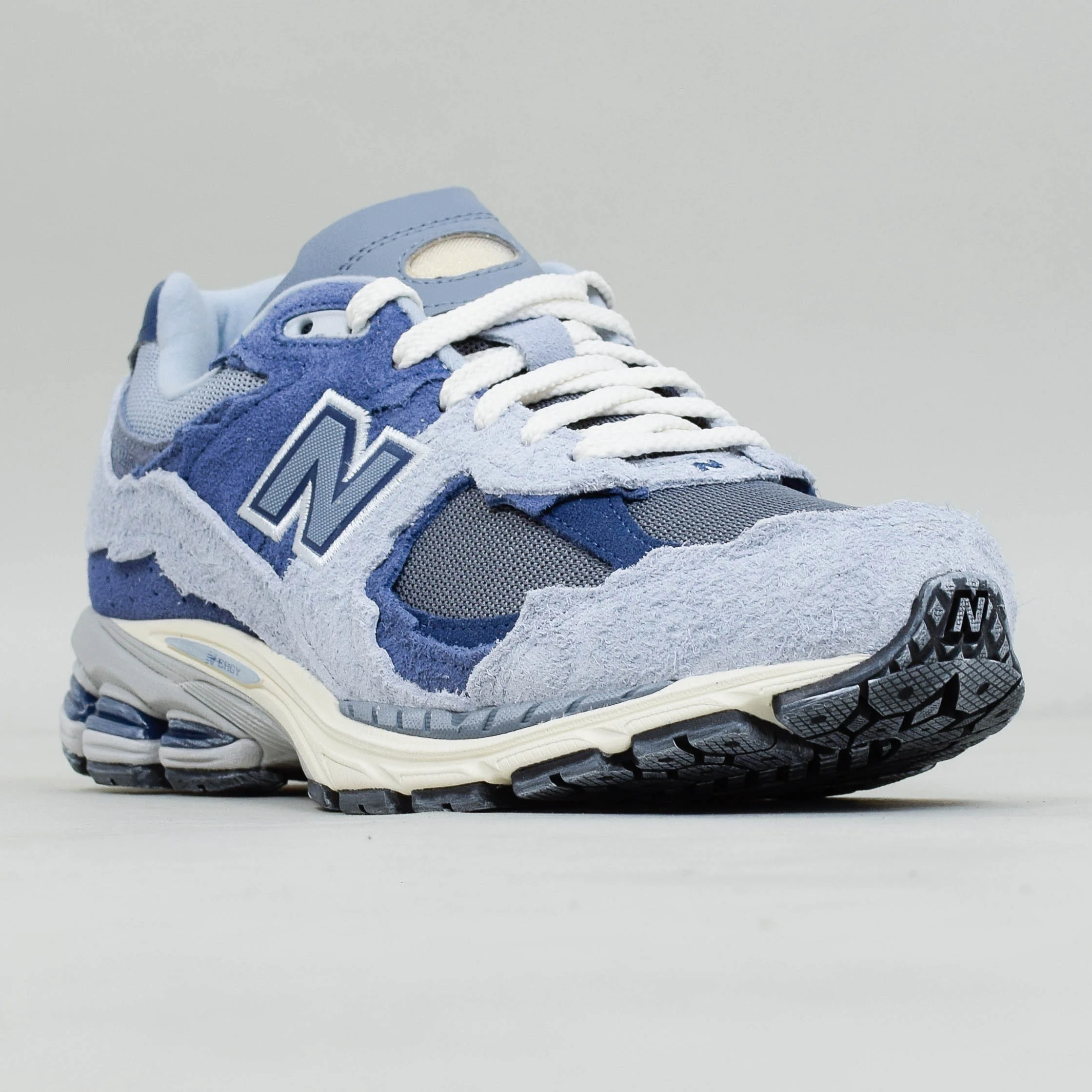 New Balance 2002 - Light Arctic Grey/Moon Shadow M2002RDI - Image 2