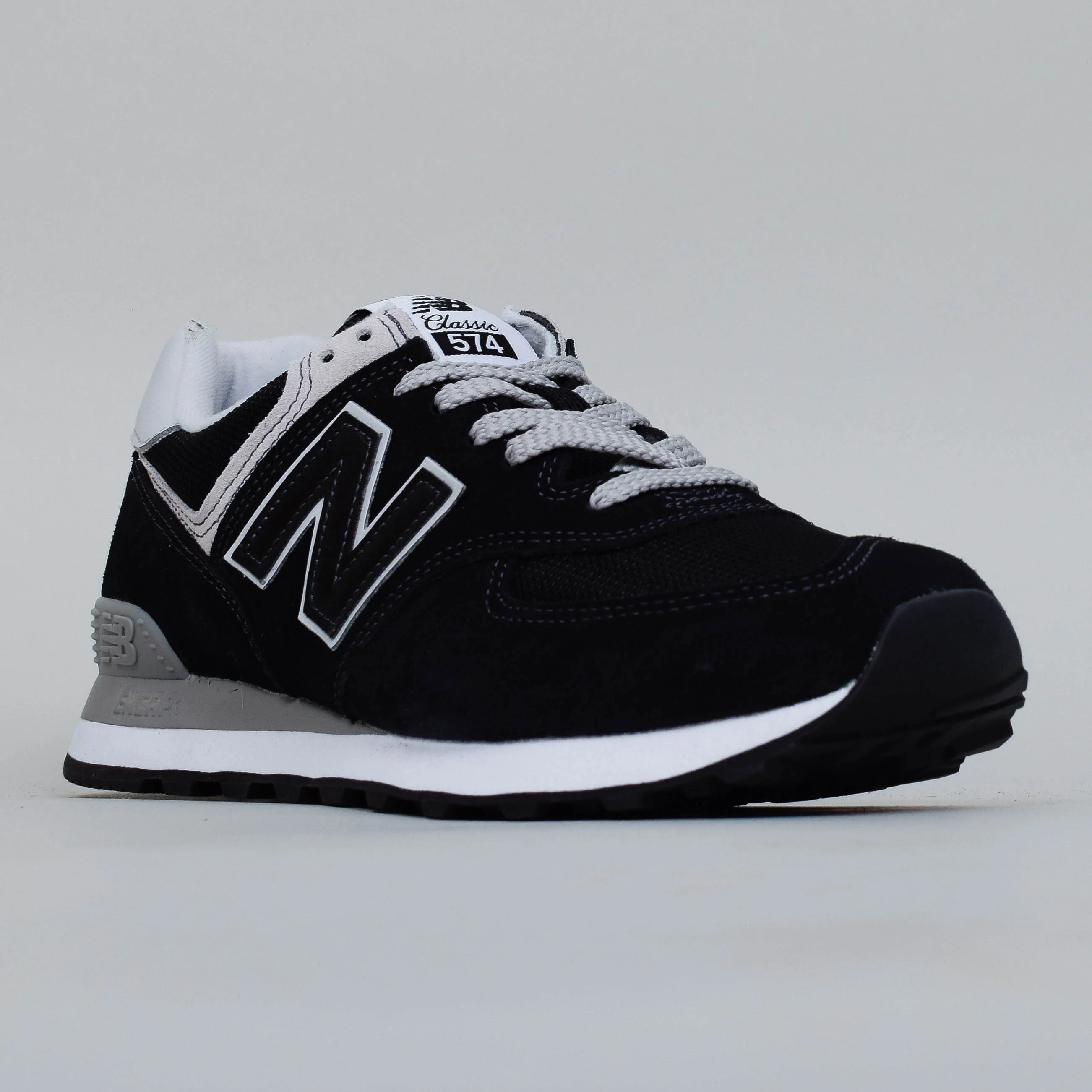 New Balance 574 - Black / White (ML574EVB) - Image 2
