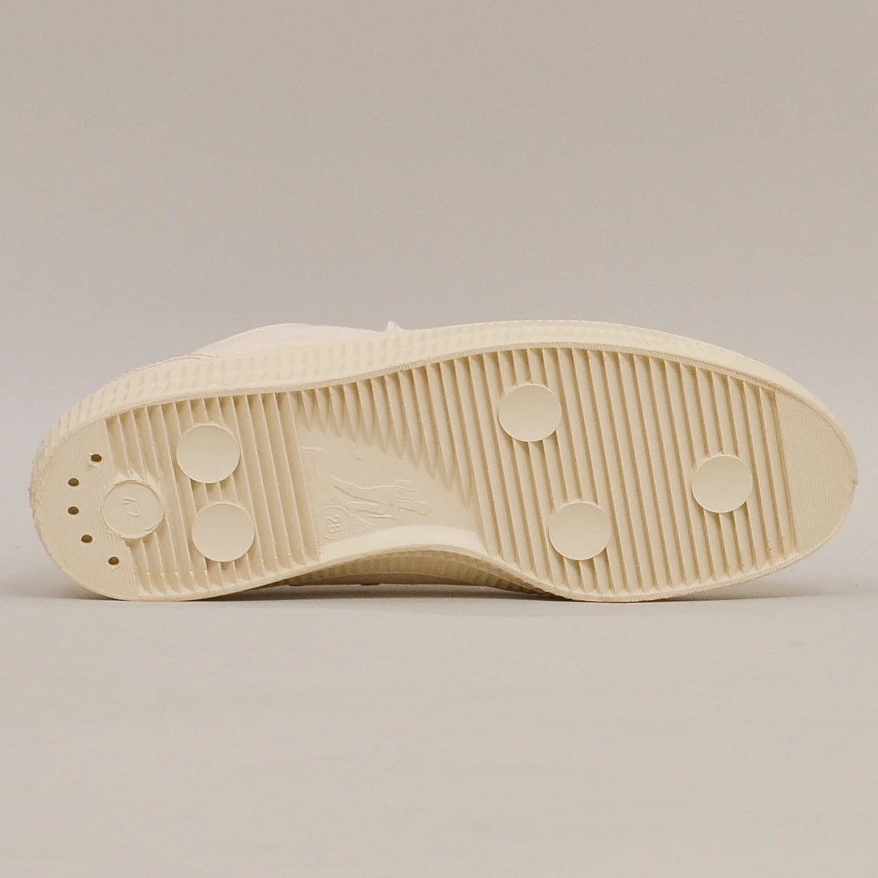 Novesta Star Master Contrast Stitching - Beige - Image 5
