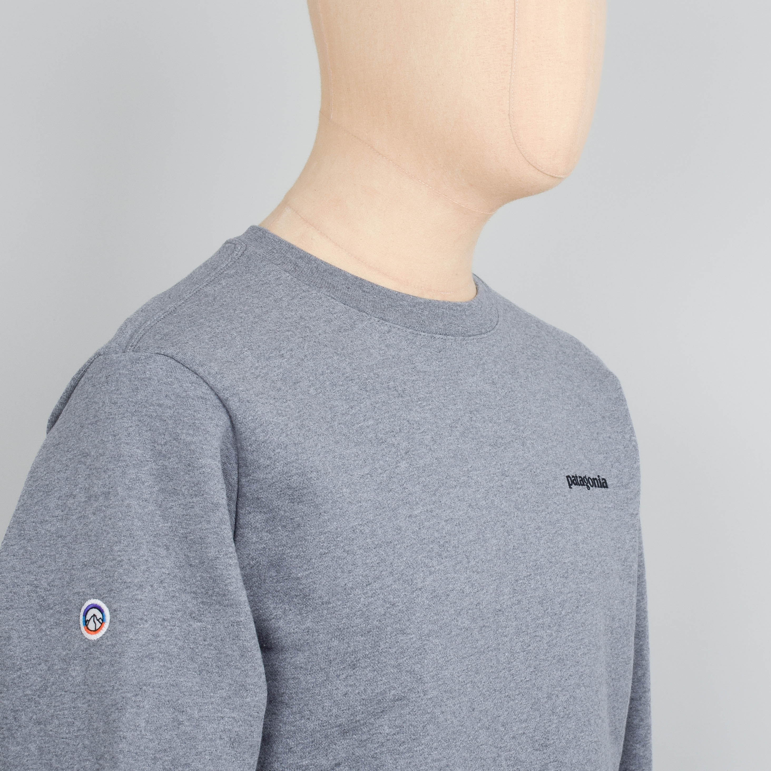 Patagonia Fitz Roy Icon Uprisal Crew Sweatshirt - Gravel Heather - Image 3