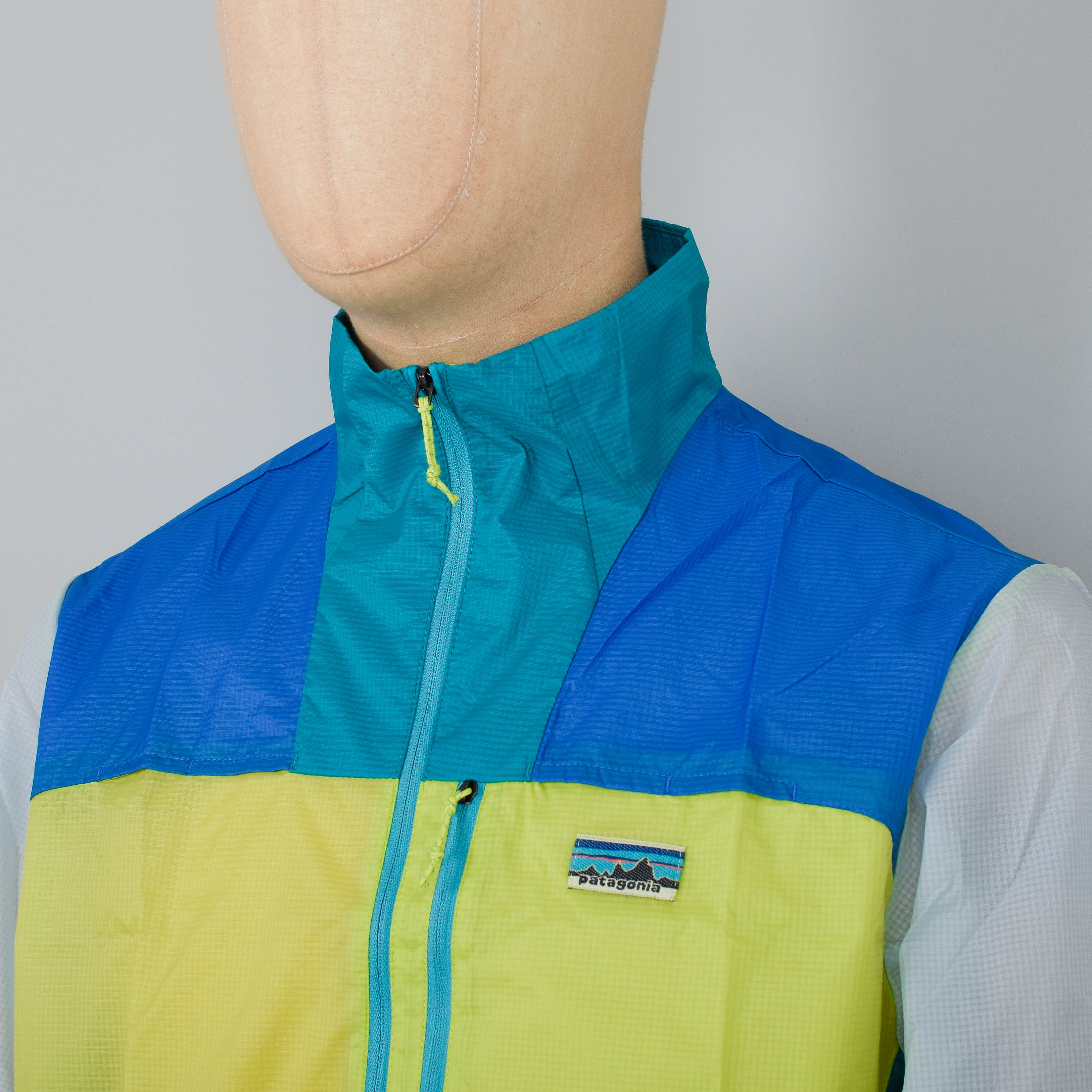 Patagonia M's Houdini Stash 1/2 Zip P/O - Phosphorous Green - Image 2