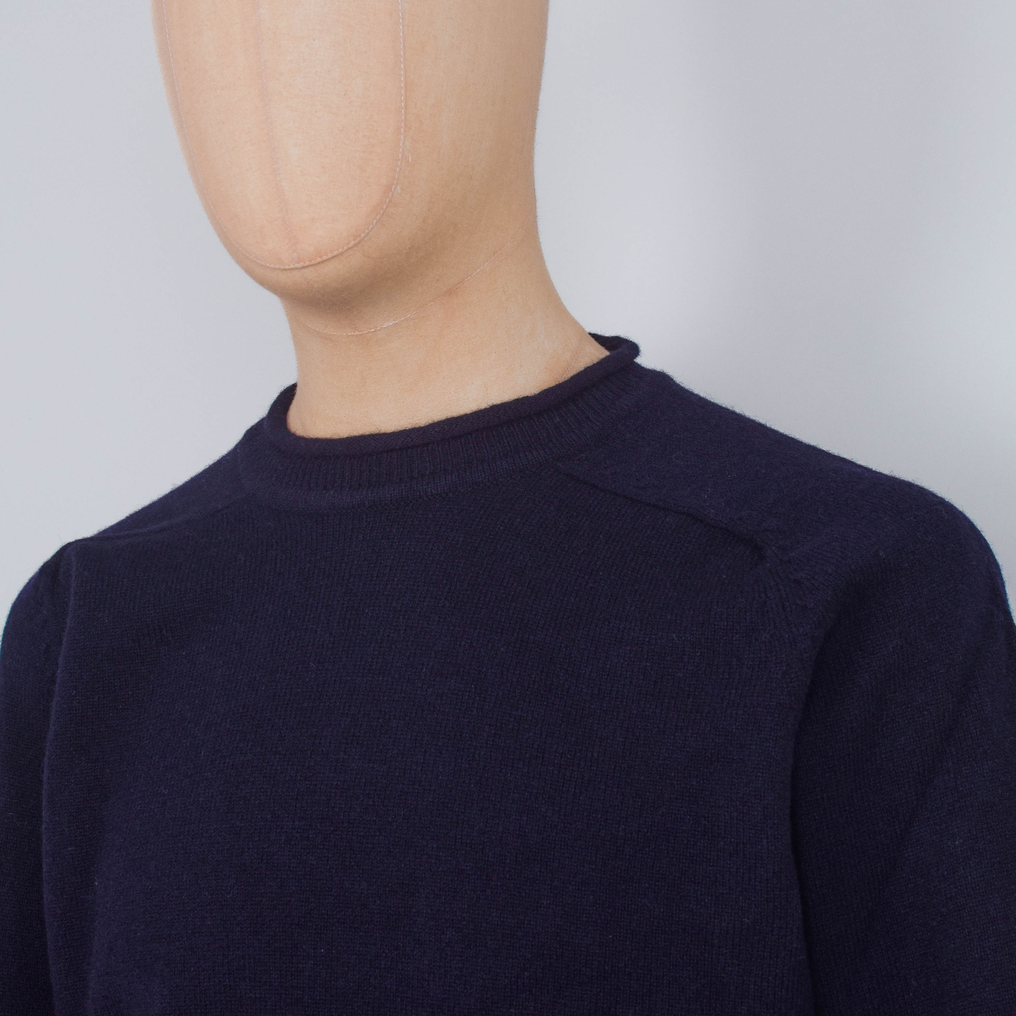 Pittari Usk Lambswool - Navy - Image 2