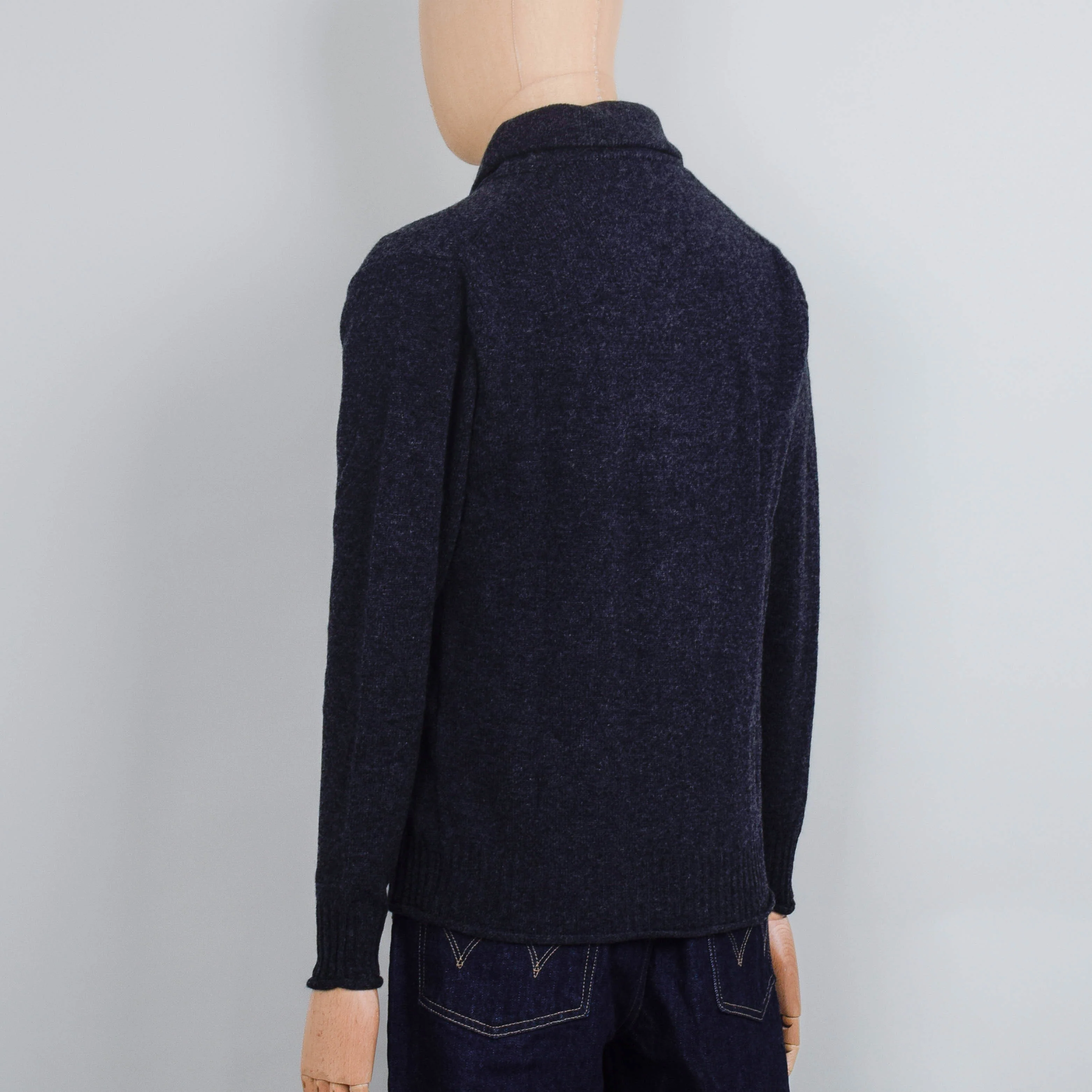 Pittari Webburn Lambswool - Charcoal - Image 3