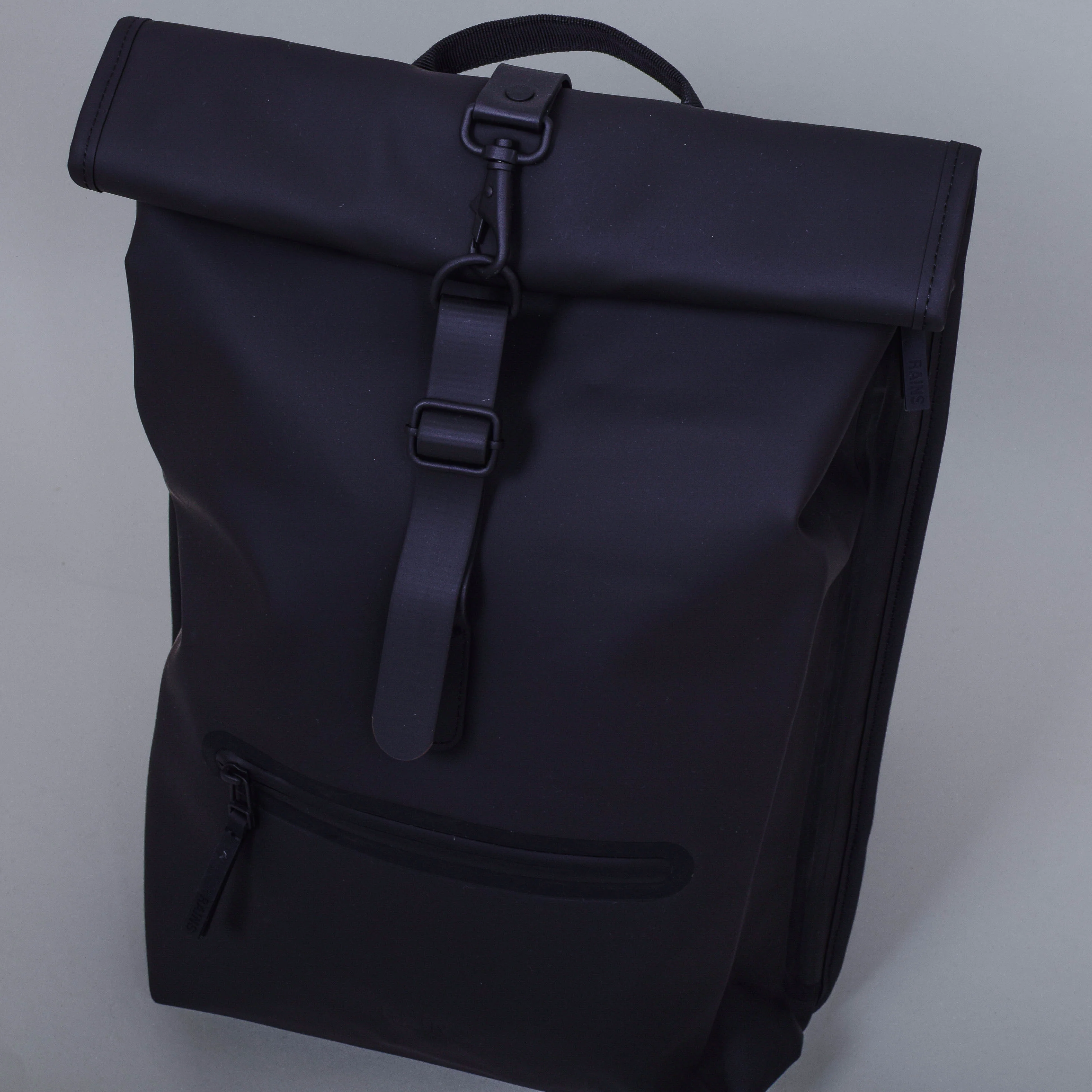 Rains Rolltop Rucksack - Black - Image 2