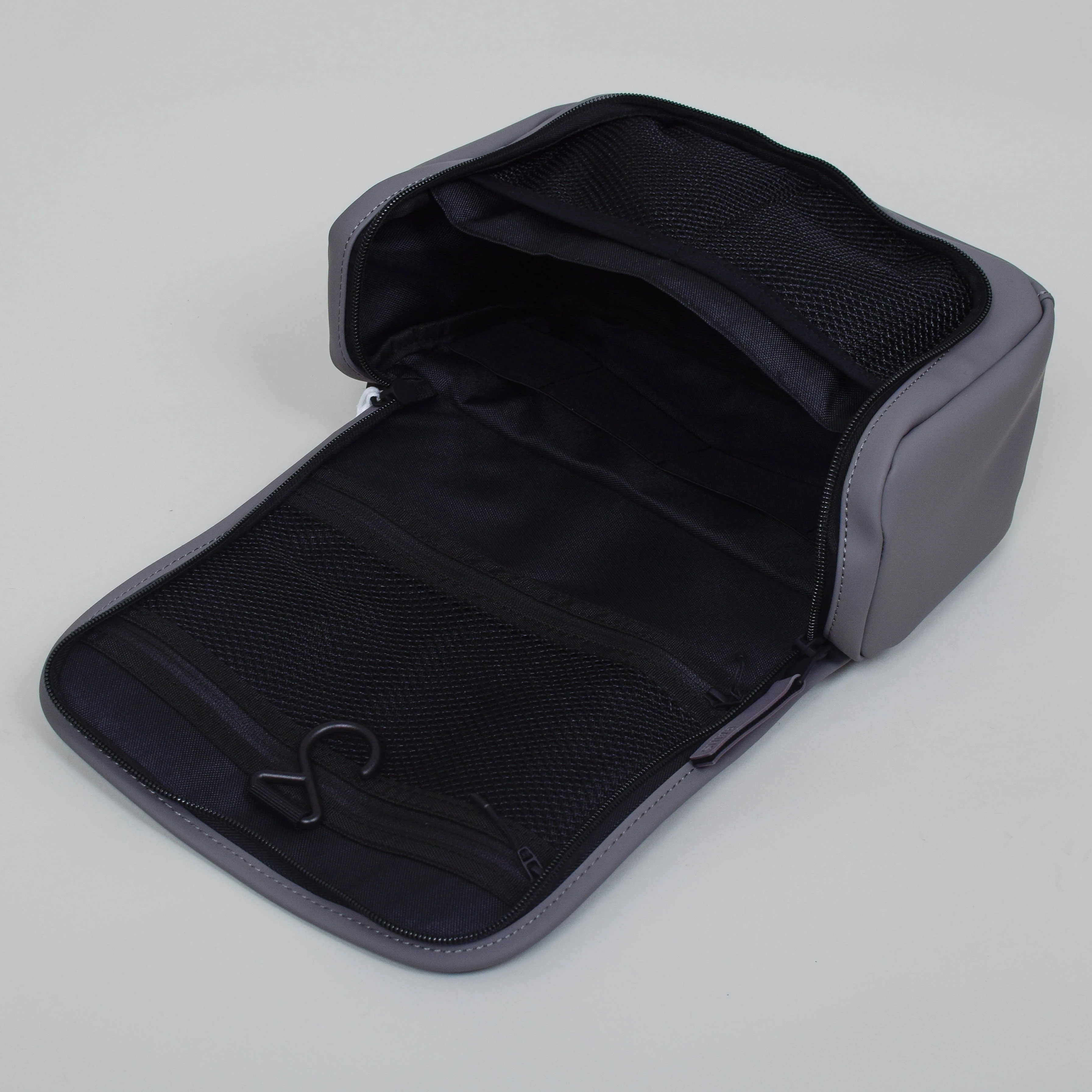 Rains Texel Wash Bag W3 - Grey - Image 3