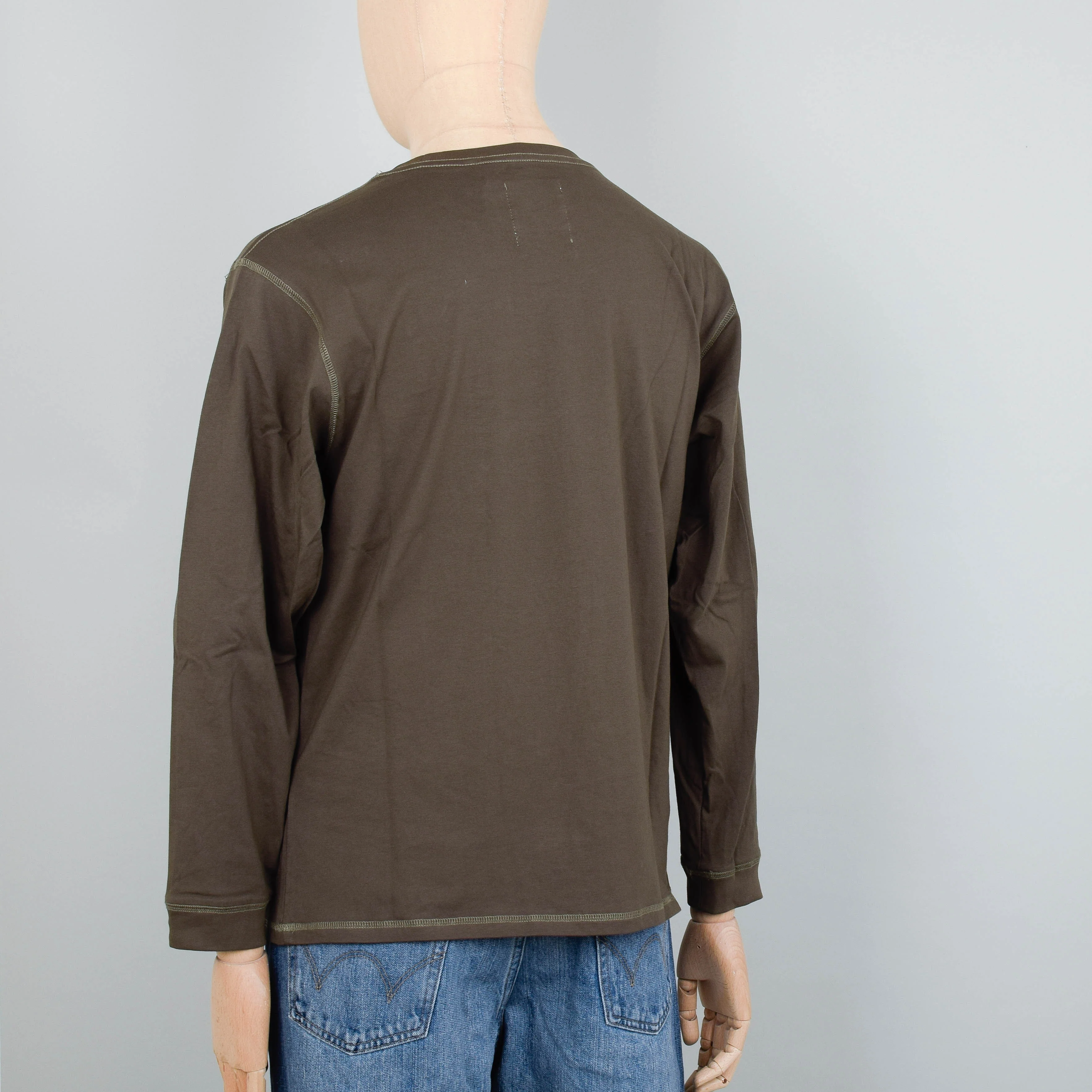 Satta Organic Longsleeve T-Shirt - Charcoal - Image 3