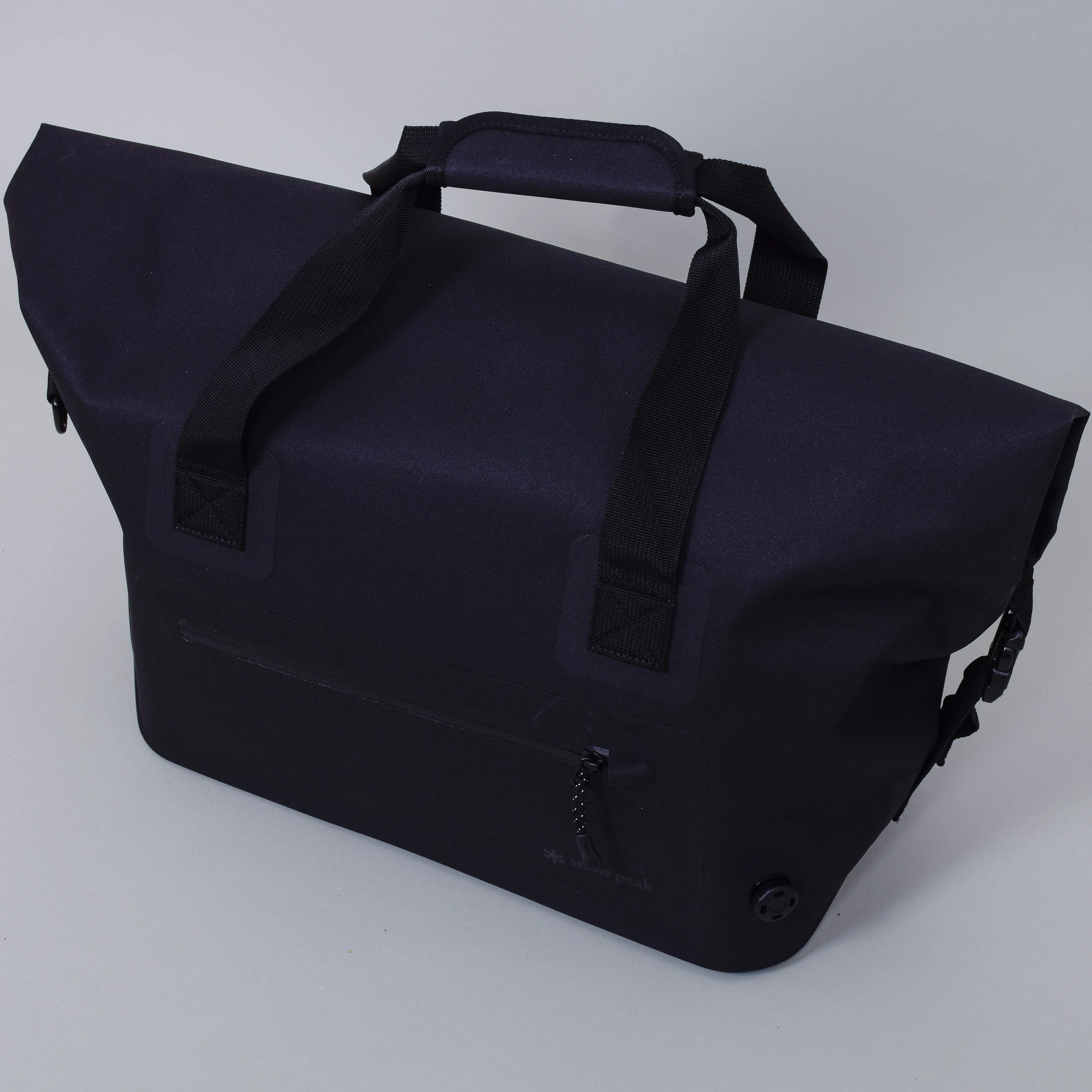 Snow Peak Dry Boston Bag - Black - Image 3