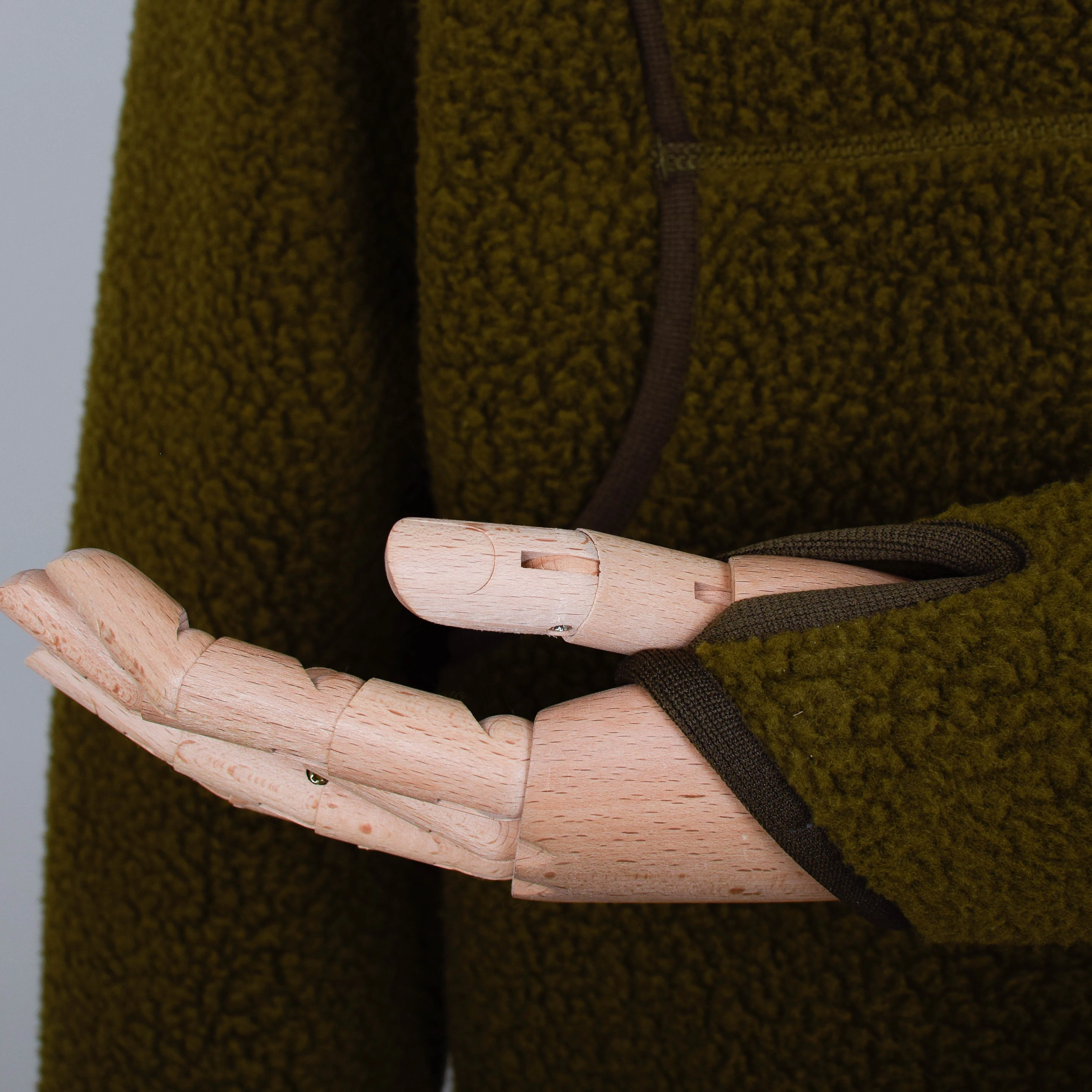 Snow Peak Thermal Boa Fleece Jacket - Olive - Image 3