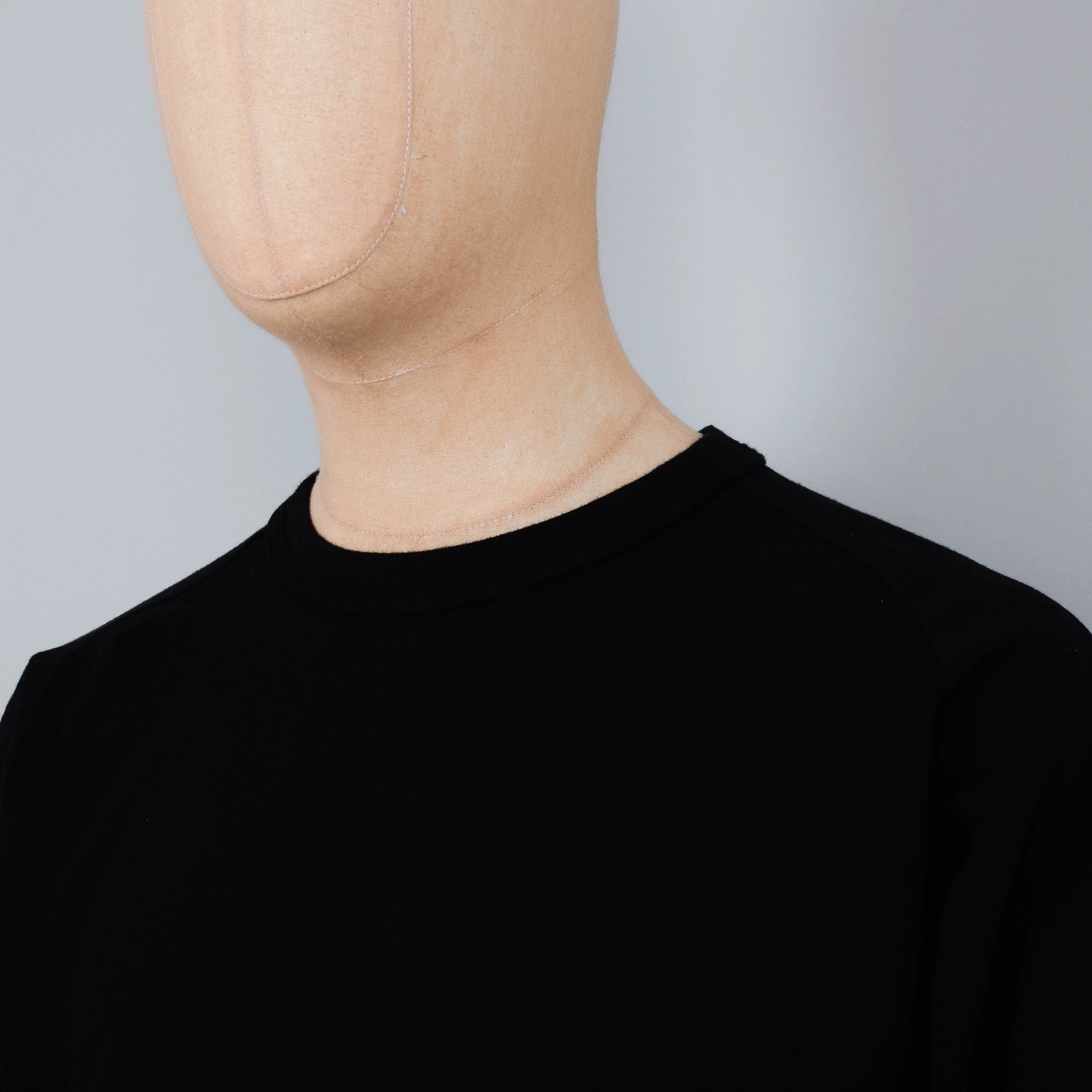Sunray Sportswear Pua'ena Long Sleeve T-Shirt - Anthracite - Image 2