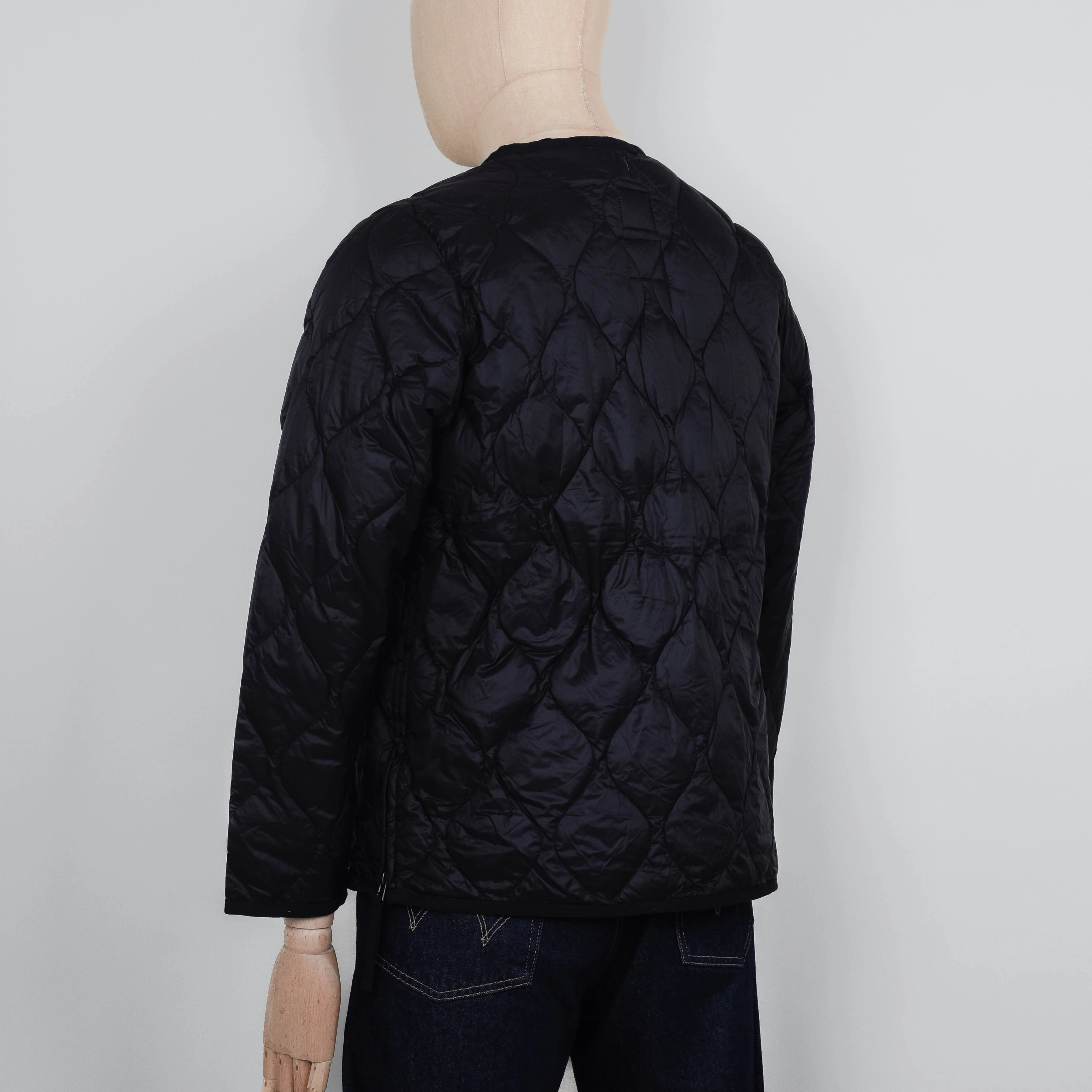 Taion 101 Military Zip V-Neck Down Jacket - Black - Image 4