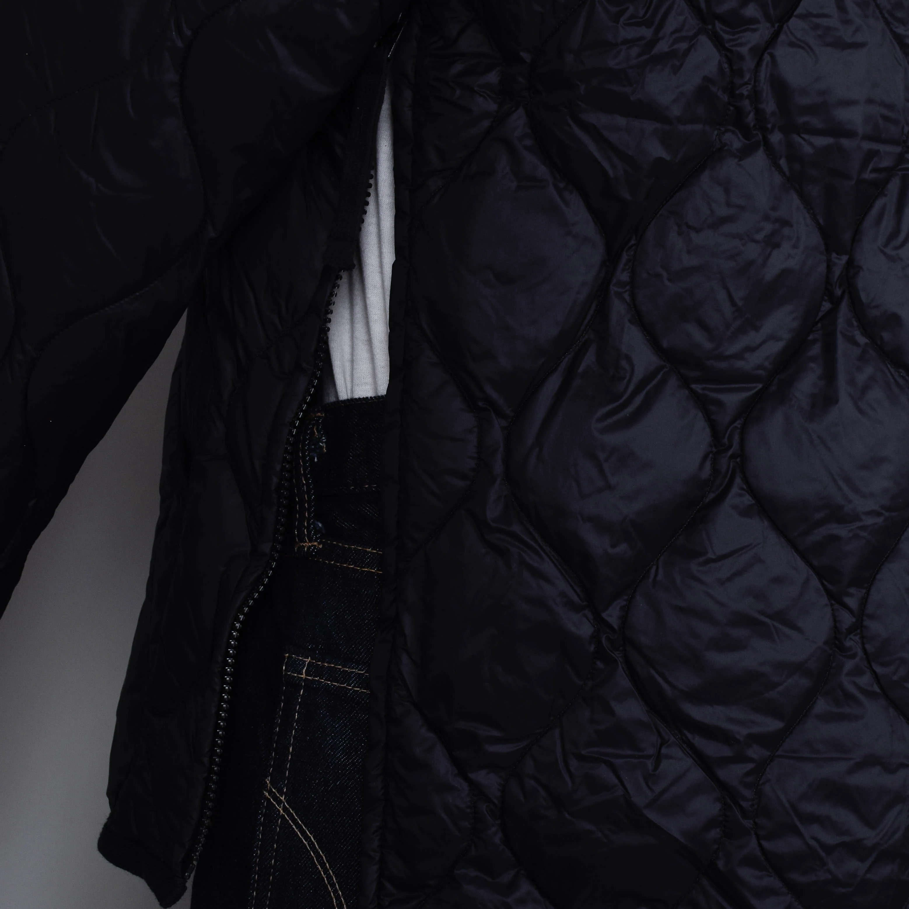 Taion 101 Military Zip V-Neck Down Jacket - Black - Image 5