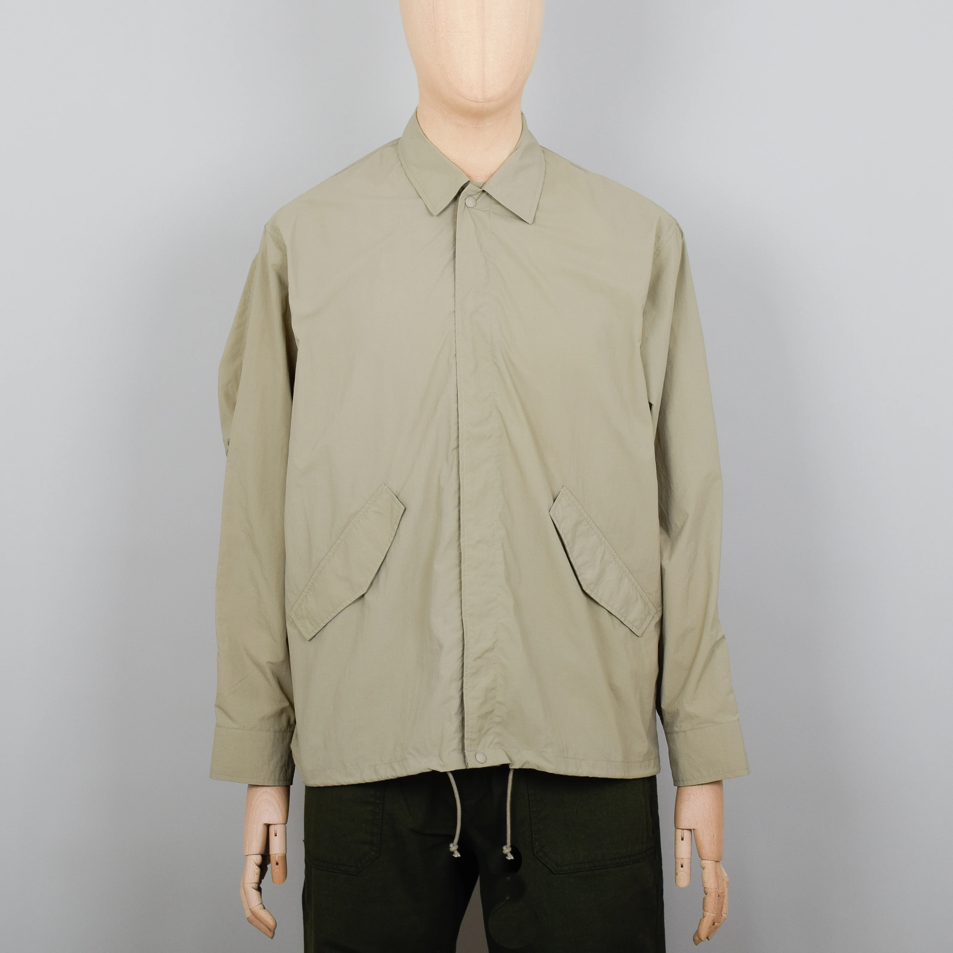 Uniform Bridge Fishtail Shirt - Beige