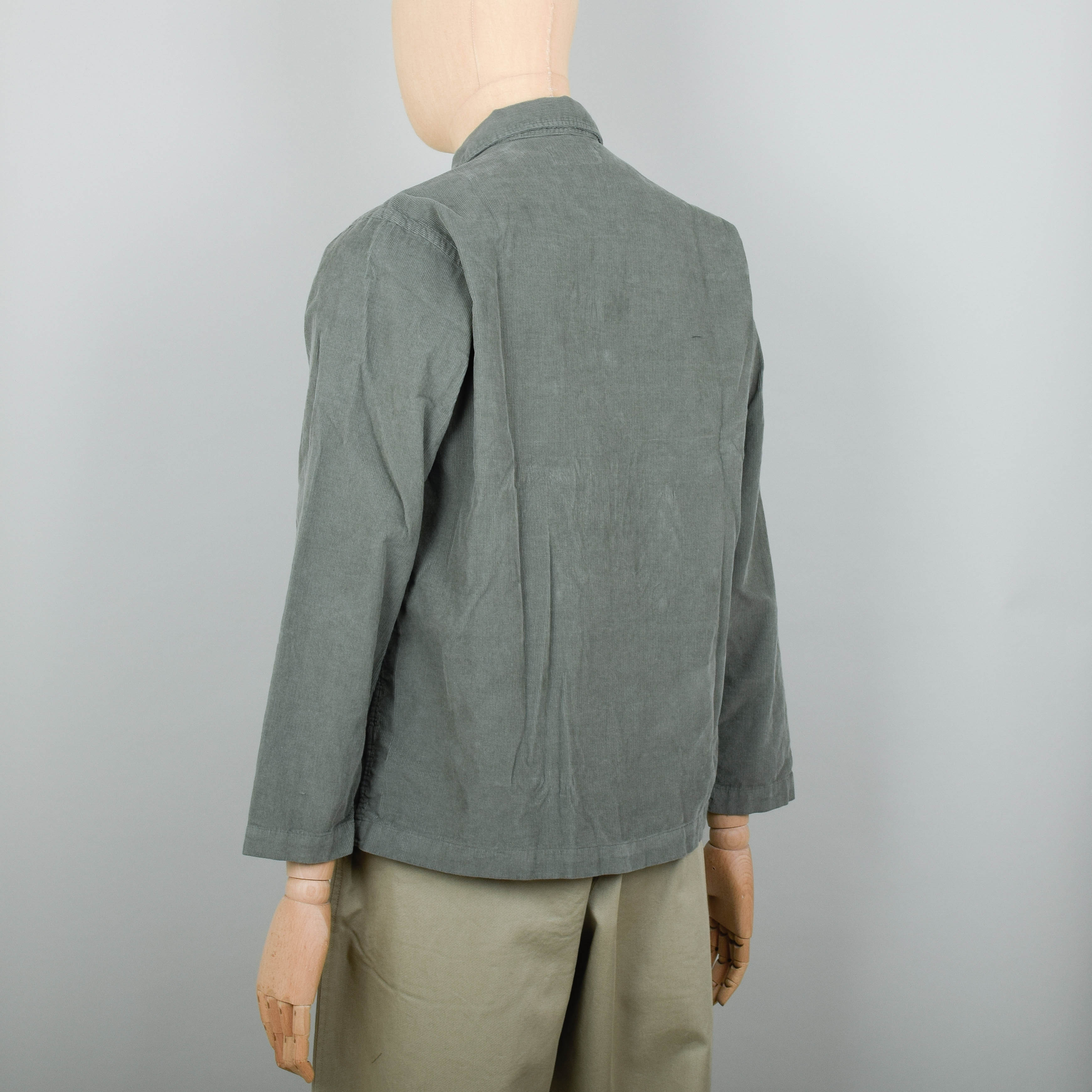 Universal Works Bakers Overshirt Fine Cord - Green - Image 3