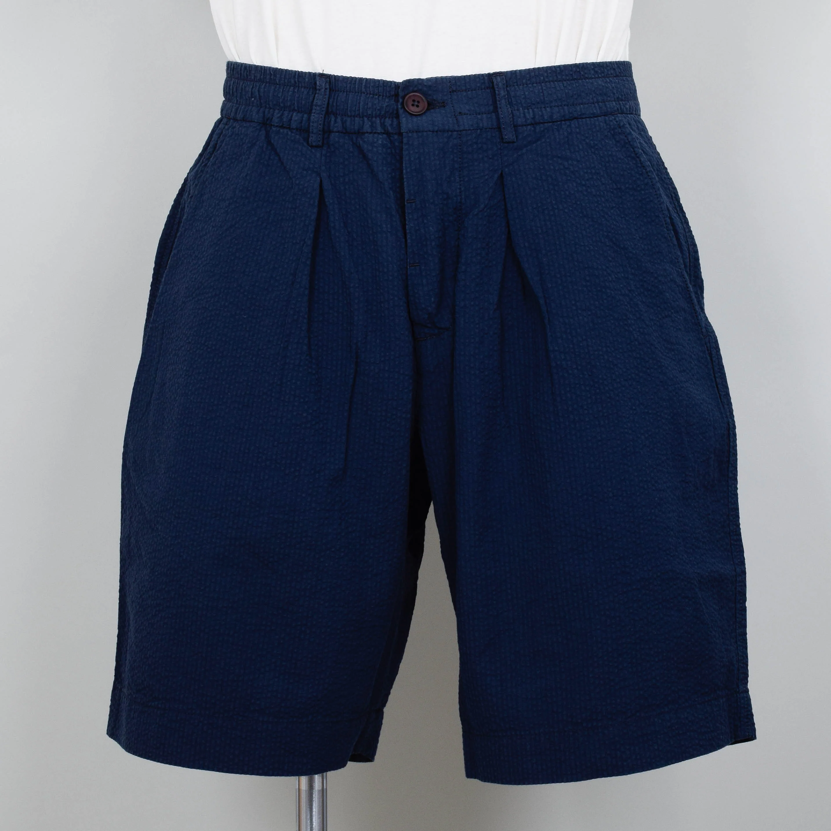 Universal Works Pleated Track Short Seersucker - Navy
